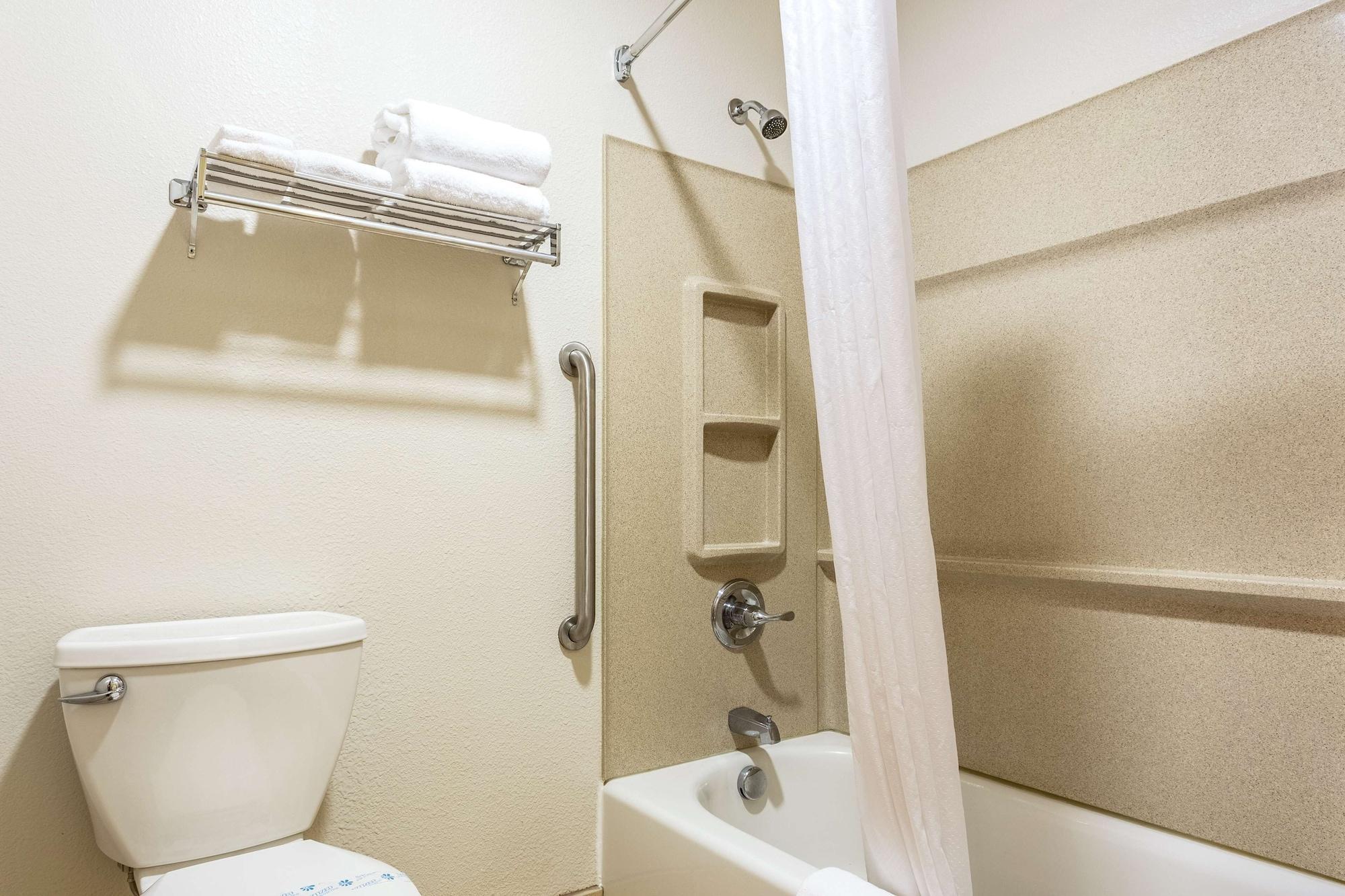 Americas Best Value Inn Бернс Экстерьер фото