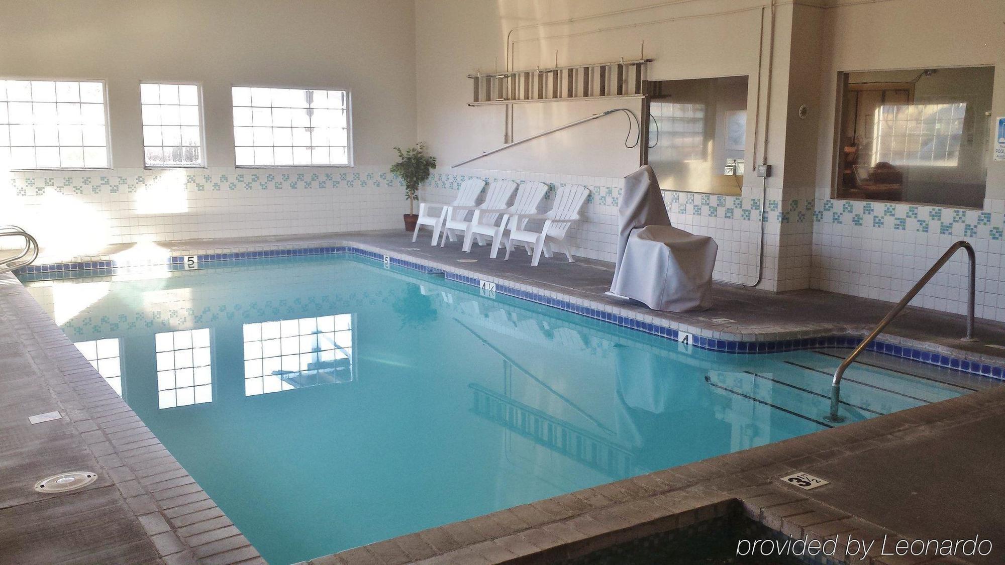 Americas Best Value Inn Бернс Экстерьер фото