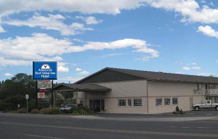 Americas Best Value Inn Бернс Экстерьер фото